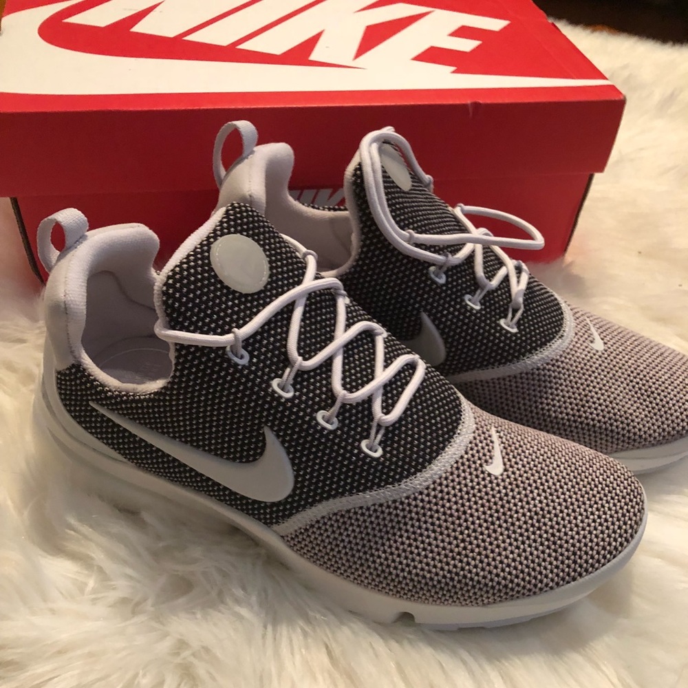 Nike Presto Fly SE Women's Sneakers